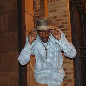 Meet your Posher, Denarice